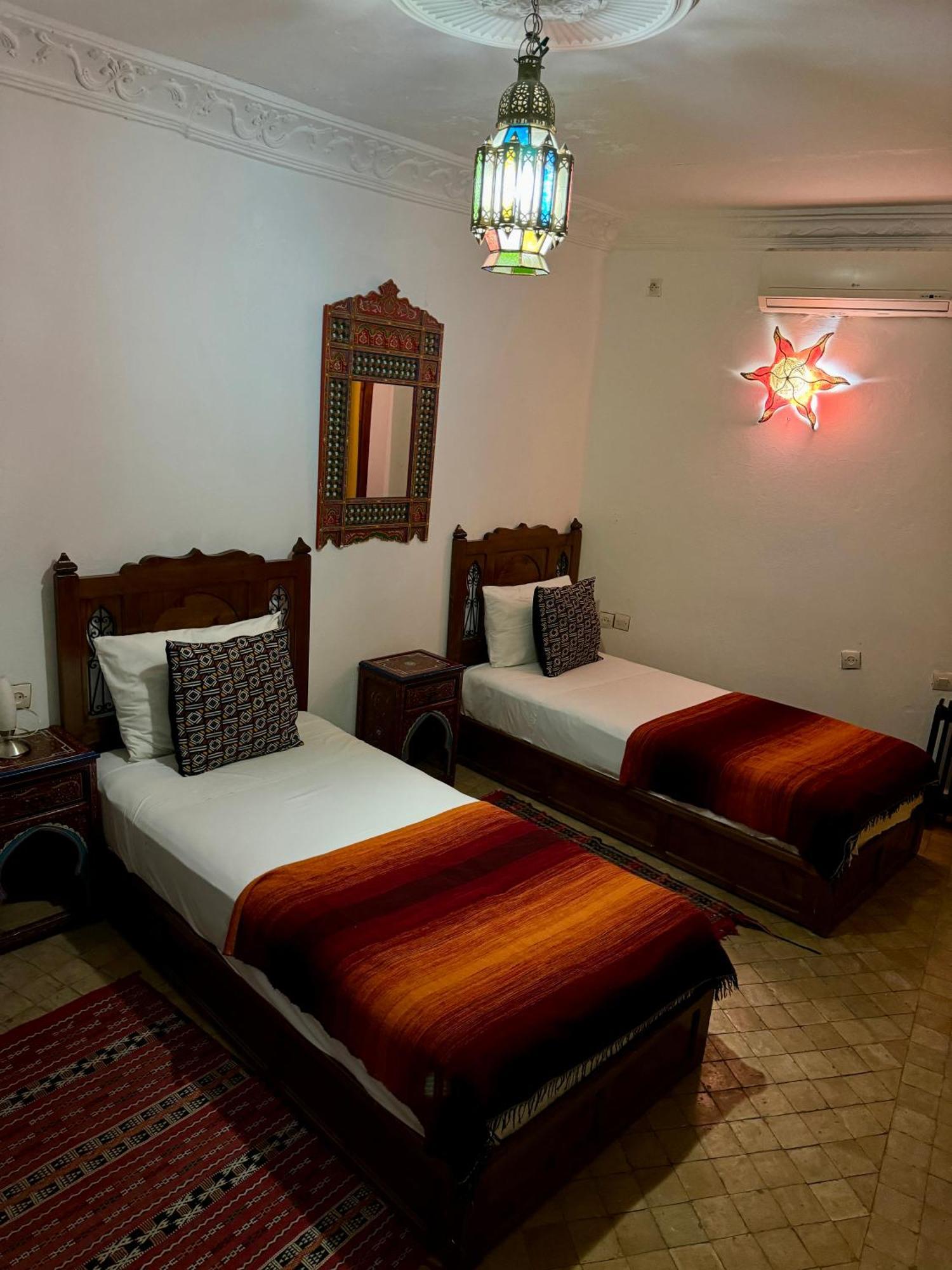 Dar Sababa Hotel Чефчауен Екстериор снимка